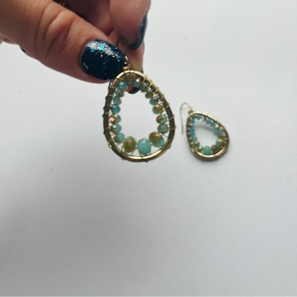 Antique-Inspired Seafoam Teardrop Dangle Earrings - Picture 3 of 5
